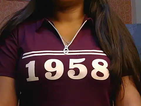 Snapshot of hot__surbhi chatting on 03-27-26, 01:55 hot surbhi online show from 03-27-26, 01:55