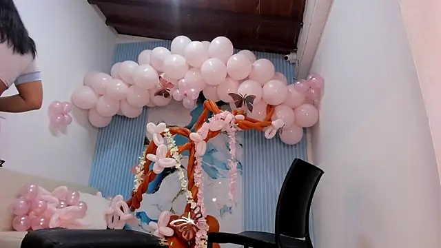 Danniela18  online show from 03-23-25, 01:20