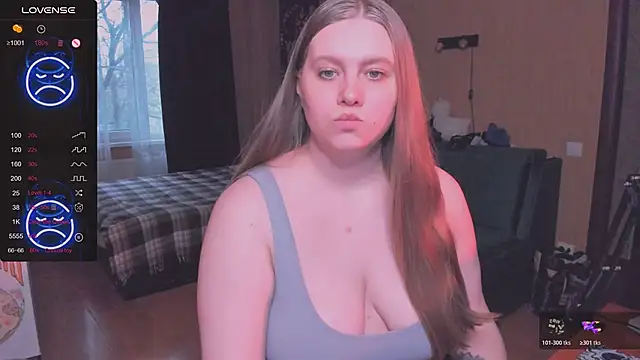 Snapshot of Alice_Dreamgirl_ chatting on 11-07-25, 12:05 Alice Dreamgirl online show from 11-07-25, 12:05