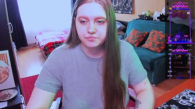 Snapshot of Alice_Dreamgirl_ chatting on 02-03-26, 09:47 Alice Dreamgirl online show from 02-03-26, 09:47