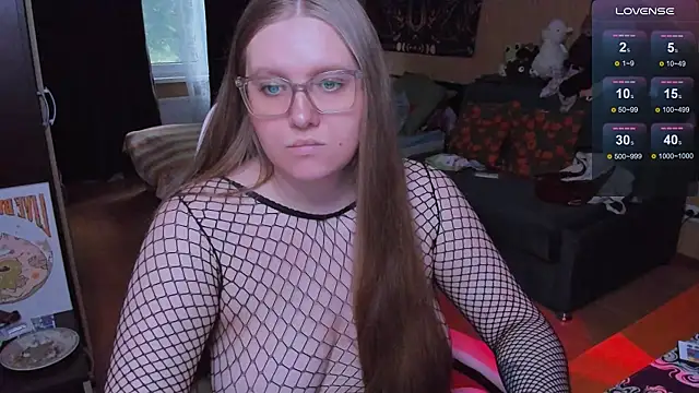 Alice Dreamgirl  online show from 06-24-26, 07:07