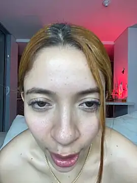 Snapshot of johanafox_ chatting on 12-23-24, 06:33 johanafox online show from 12-23-24, 06:33