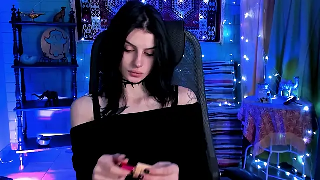 Snapshot of JadeCastle_ chatting on 02-14-26, 04:15 JadeCastle online show from 02-14-26, 04:15