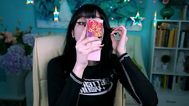 Snapshot of JadeCastle_ chatting on 02-27-26, 05:02 JadeCastle online show from 02-27-26, 05:02