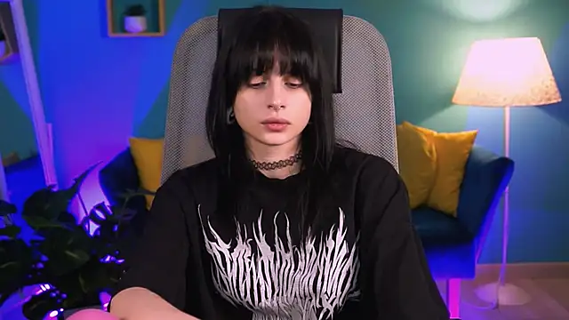 Snapshot of JadeCastle_ chatting on 03-06-26, 04:14 JadeCastle online show from 03-06-26, 04:14