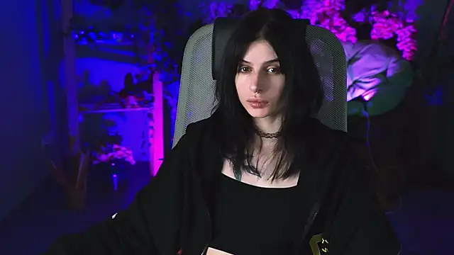 JadeCastle  online show from 04-25-26, 06:49