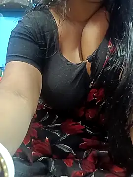 Snapshot of Hot-Manshi2 chatting on 12-15-25, 06:56 Hot-Manshi2 online show from 12-15-25, 06:56