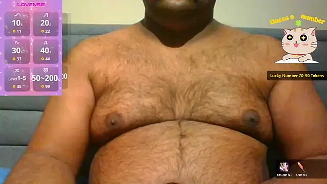 Snapshot of indianbearbot chatting on 12-22-25, 09:56 indianbearbot online show from 12-22-25, 09:56