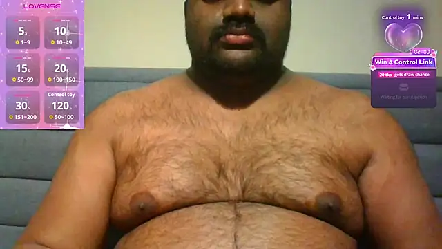 Snapshot of indianbearbot chatting on 02-20-26, 09:15 indianbearbot online show from 02-20-26, 09:15