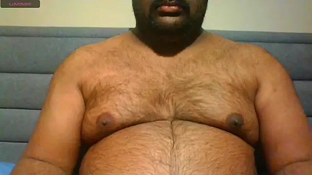 Snapshot of indianbearbot chatting on 02-21-26, 09:38 indianbearbot online show from 02-21-26, 09:38