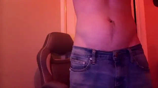 Huntzg23 online show from 04-28-26, 05:45