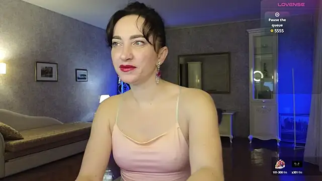 Snapshot of AnneHaddaway chatting on 02-28-25, 10:06 AnneHaddaway online show from 02-28-25, 10:06