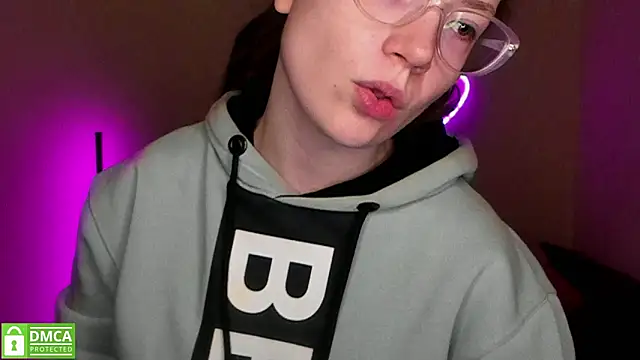 Alicia redfollow online show from 03-02-25, 06:27