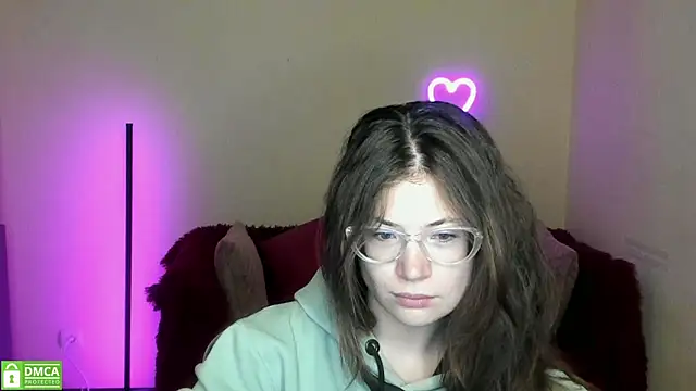 Alicia redfollow online show from 09-09-25, 11:21