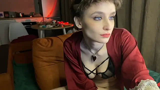 Cristmass princess online show from 02-19-25, 04:34