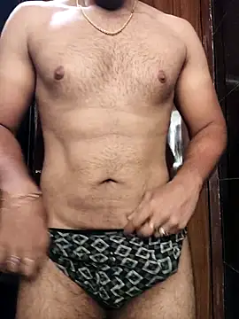 Snapshot of 6_9foryou chatting on 05-23-26, 01:37 6 9foryou online show from 05-23-26, 01:37