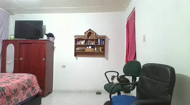 Snapshot of pecadodulce123 chatting on 02-02-25, 05:32 pecadodulce123 online show from 02-02-25, 05:32