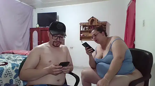 Snapshot of pecadodulce123 chatting on 02-12-25, 05:58 pecadodulce123 online show from 02-12-25, 05:58