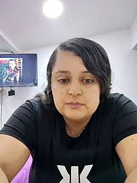 Miss balloonsmila online show from 11-24-25, 12:43