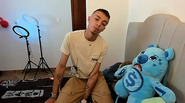 twink latino5 online show from 12-21-24, 02:09