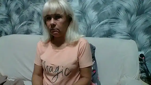 sakura blonde online show from 09-30-25, 05:40