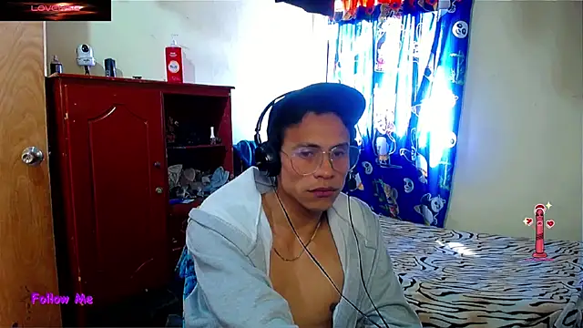 Willy Mate online show from 10-16-25, 06:53