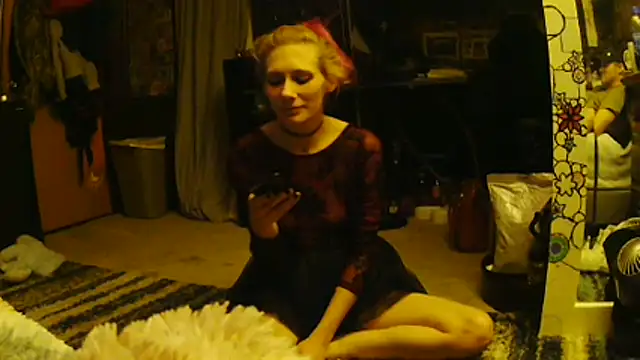 EroticKityii online show from 04-05-26, 06:43