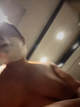 Snapshot of SecretlyDD chatting on 02-25-25, 09:31 SecretlyDD online show from 02-25-25, 09:31