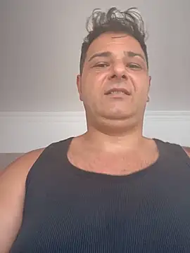 Snapshot of SecretlyDD chatting on 02-25-25, 06:31 SecretlyDD online show from 02-25-25, 06:31