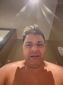 Snapshot of SecretlyDD chatting on 03-03-25, 02:47 SecretlyDD online show from 03-03-25, 02:47