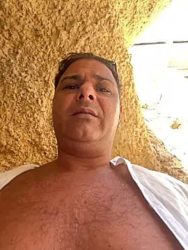 Snapshot of SecretlyDD chatting on 03-03-25, 11:22 SecretlyDD online show from 03-03-25, 11:22