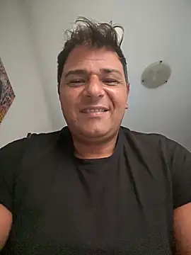 Snapshot of SecretlyDD chatting on 03-15-25, 11:08 SecretlyDD online show from 03-15-25, 11:08