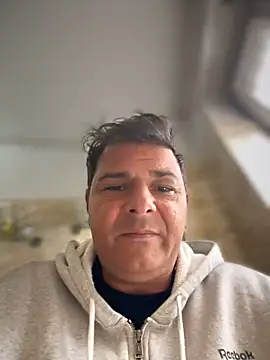 Snapshot of SecretlyDD chatting on 03-16-25, 09:05 SecretlyDD online show from 03-16-25, 09:05