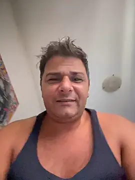 Snapshot of SecretlyDD chatting on 03-17-25, 01:50 SecretlyDD online show from 03-17-25, 01:50