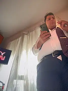 Snapshot of SecretlyDD chatting on 03-21-25, 10:28 SecretlyDD online show from 03-21-25, 10:28