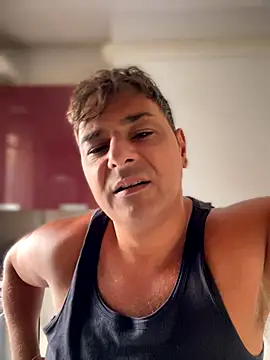 Snapshot of SecretlyDD chatting on 09-12-25, 07:19 SecretlyDD online show from 09-12-25, 07:19