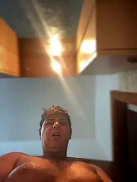 Snapshot of SecretlyDD chatting on 10-20-25, 07:20 SecretlyDD online show from 10-20-25, 07:20