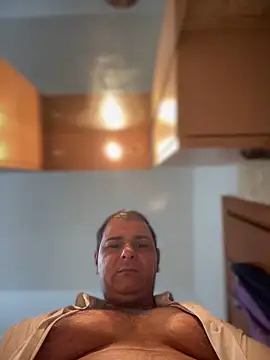 Snapshot of SecretlyDD chatting on 11-14-25, 08:57 SecretlyDD online show from 11-14-25, 08:57