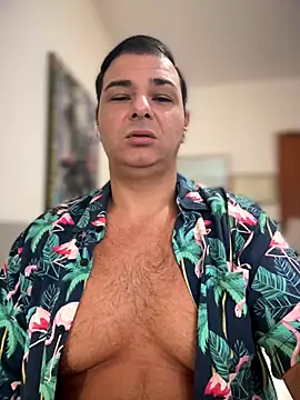 Snapshot of SecretlyDD chatting on 11-28-25, 09:23 SecretlyDD online show from 11-28-25, 09:23