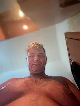 Snapshot of SecretlyDD chatting on 01-19-26, 08:40 SecretlyDD online show from 01-19-26, 08:40