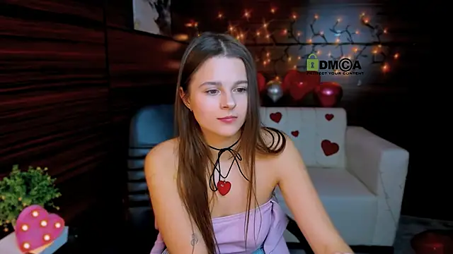 Snapshot of berry_alma chatting on 02-17-25, 11:20 berry alma online show from 02-17-25, 11:20