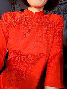 Lucy limon online show from 11-22-25, 09:25