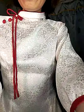 Lucy limon online show from 01-16-26, 10:36