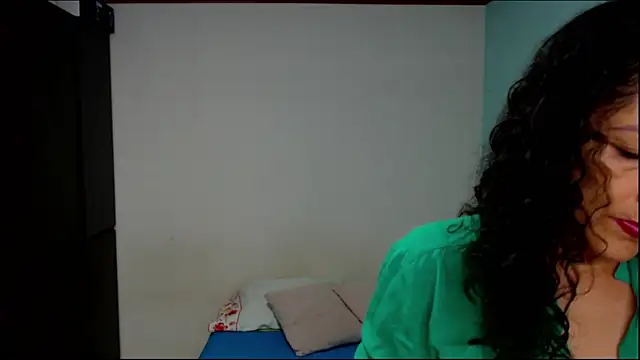 arianna ros3 online show from 09-25-25, 11:08