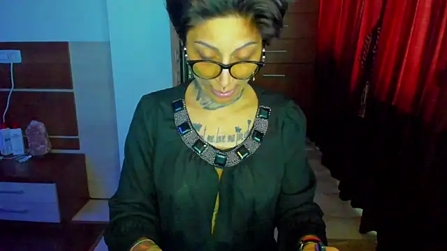 Lucky Deniz online show from 03-17-26, 11:02