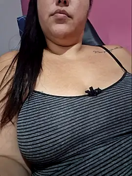 Snapshot of Paolaa_hoot chatting on 03-13-25, 06:48 Paolaa hoot online show from 03-13-25, 06:48