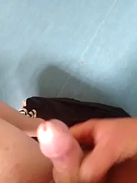 Snapshot of lekkerpeet chatting on 12-18-24, 08:09 lekkerpeet online show from 12-18-24, 08:09