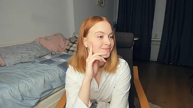 Snapshot of HarrmonSarah chatting on 12-22-24, 12:38 HarrmonSarah online show from 12-22-24, 12:38