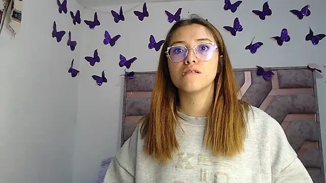 Anny Fox- online show from 01-15-26, 03:22