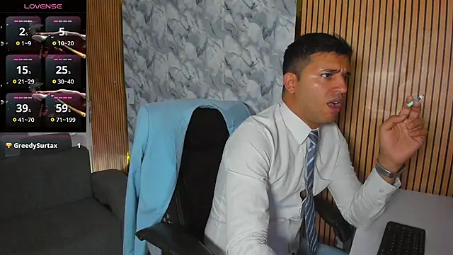 Hideintheoffice online show from 12-13-25, 08:58